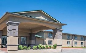 Super 8 By Wyndham Beaumont I-10 College St